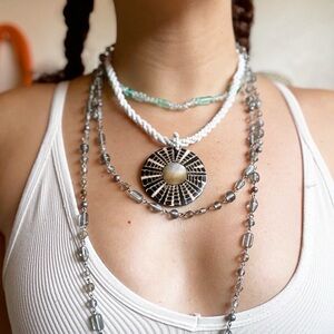 Vintage Y2K Boho Mermaid Earthy Round Shell Medallion Wood Bead Necklace